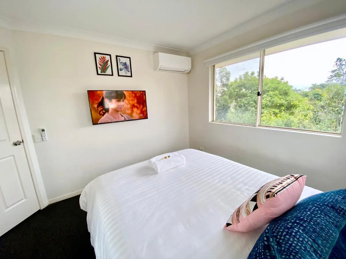 Гостевой дом Calamvale Business Or Holiday Like Home Брисбен